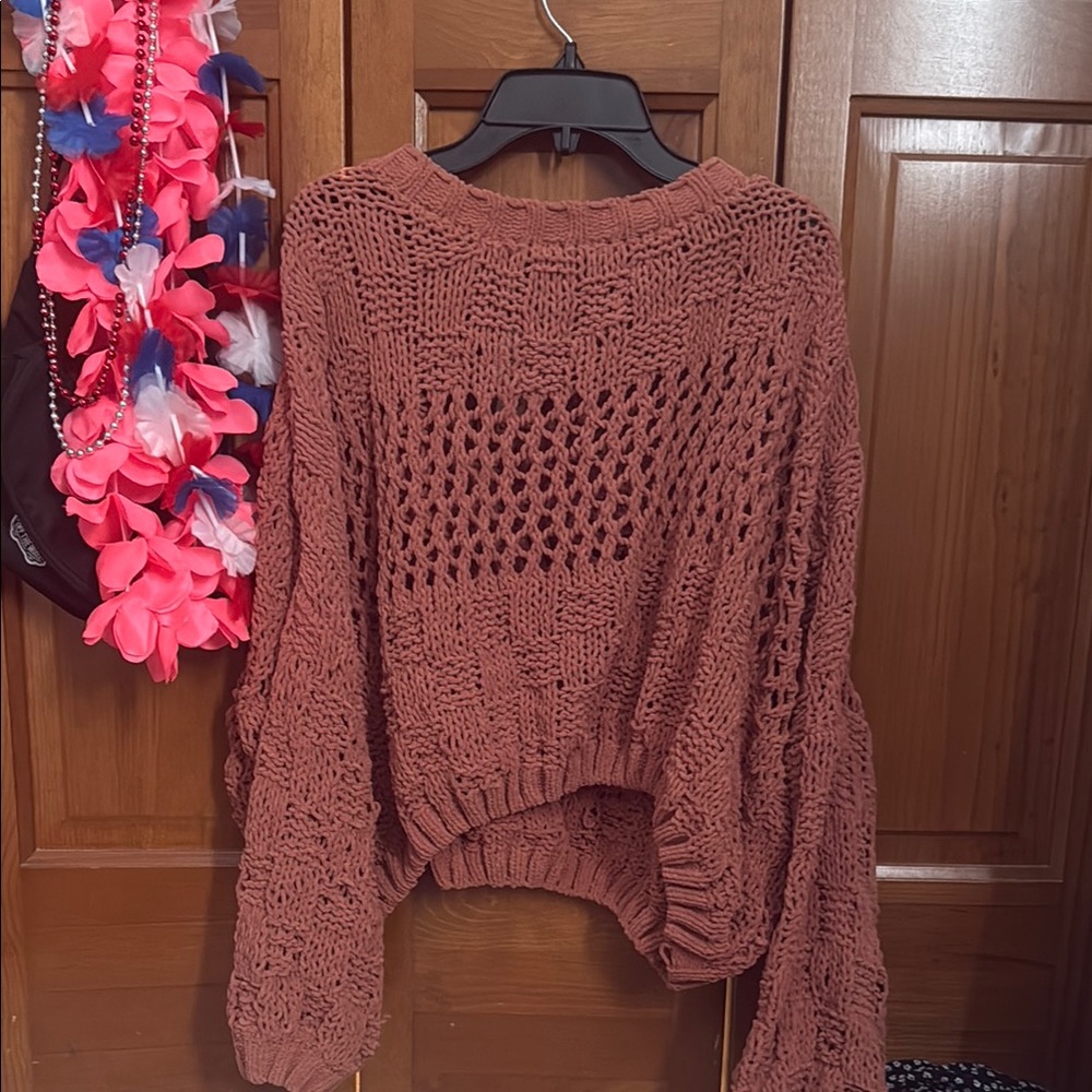 Billabong Brown Crew Neck Sweater with Cozy Knit